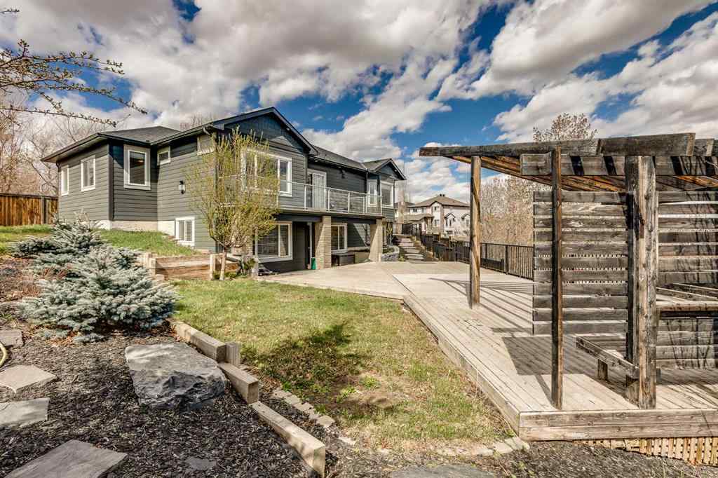 MLS® A2217927 - 24 Royal Highland Court NW in Royal Oak Calgary, Residential