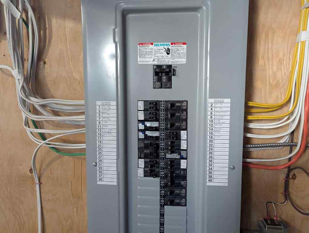 MLS&reg; # A2217941 - 114 Alberta Street  in Kingman Kingman, Residential Open Houses