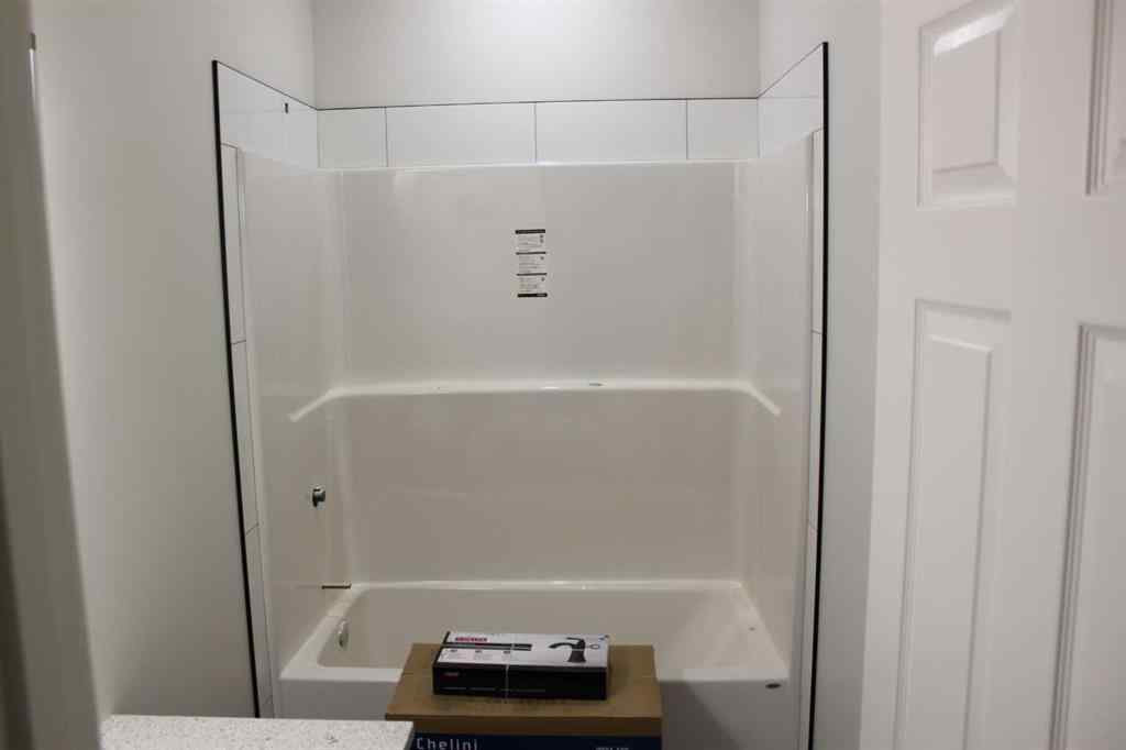 MLS® A2217941 - 114 Alberta Street  in Kingman Kingman, Residential