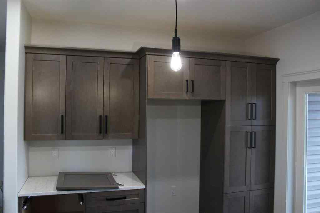 MLS® A2217941 - 114 Alberta Street  in Kingman Kingman, Residential