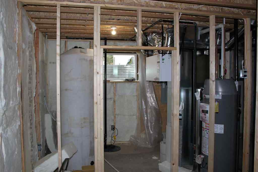 MLS® A2217941 - 114 Alberta Street  in Kingman Kingman, Residential