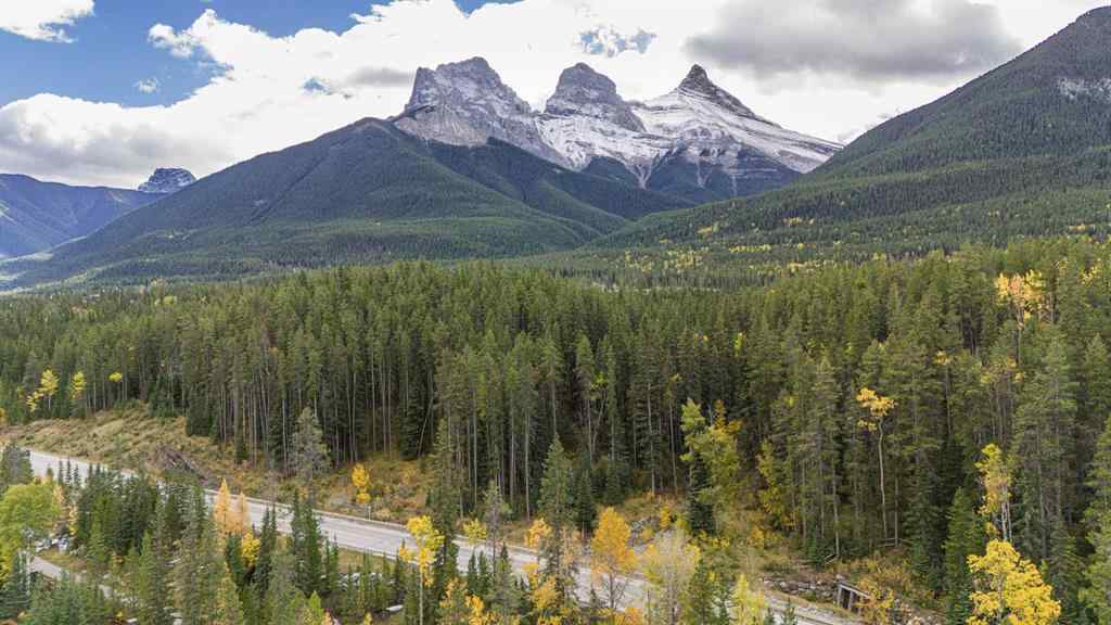 MLS® A2217947 - 163 Cairns Landing   in Three Sisters Canmore, Residential