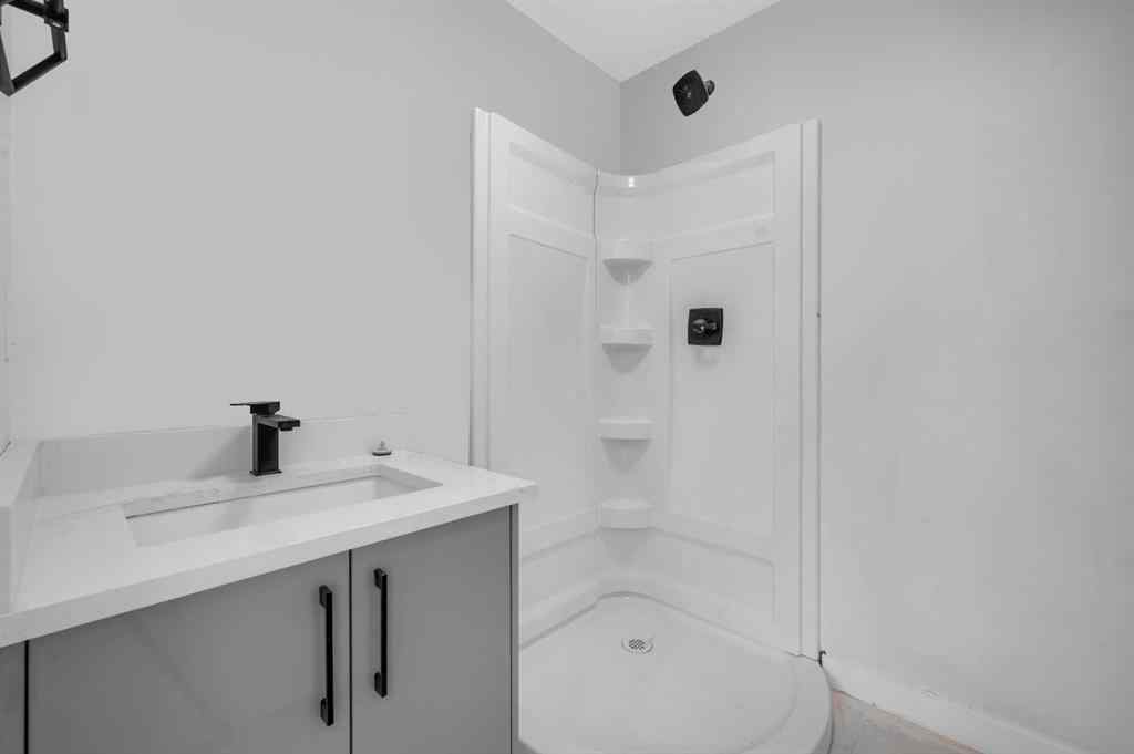 MLS® A2217984 - 8814 48 Street NE in Saddle Ridge Calgary, Residential