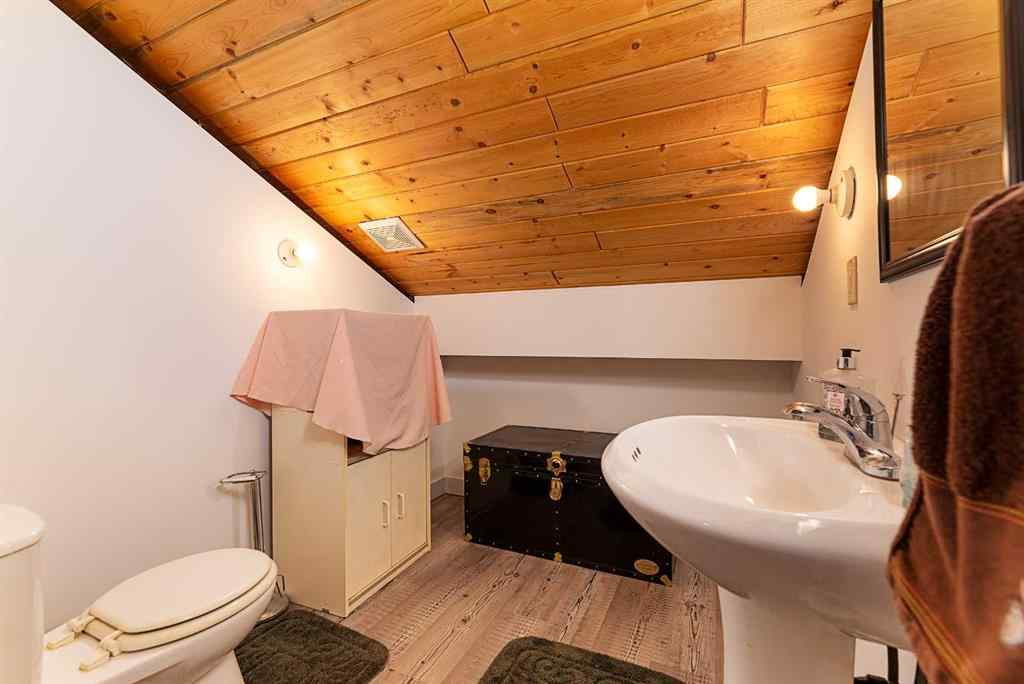 MLS® A2218000 - 912 Brightsand Place  in NONE Brightsand Lake, Residential