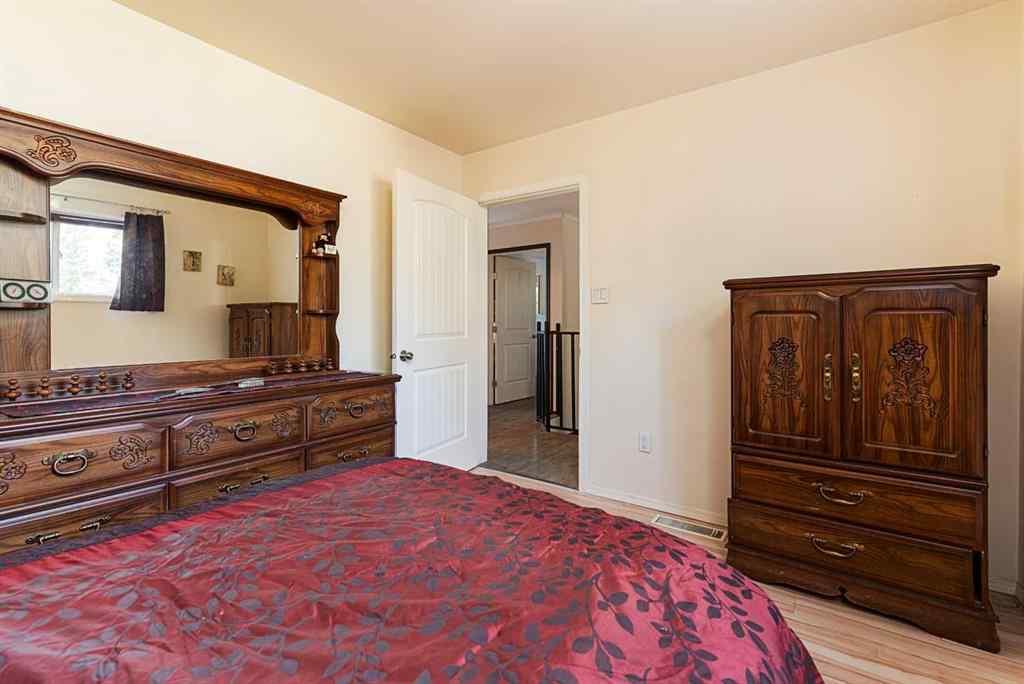 MLS® A2218000 - 912 Brightsand Place  in NONE Brightsand Lake, Residential