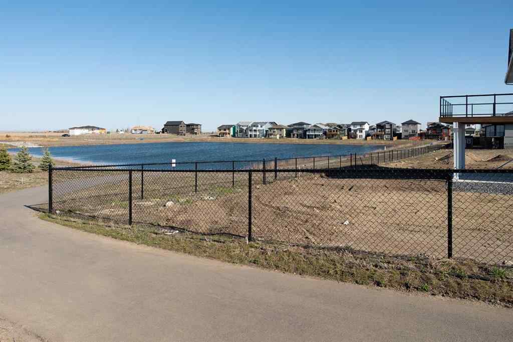 MLS® A2218008 - 167 Lakewood Circle  in Lakewood Strathmore, Residential