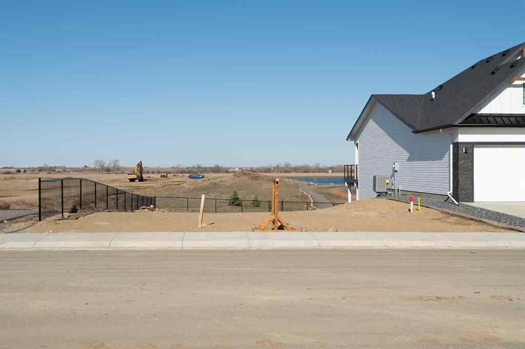 MLS® A2218008 - 167 Lakewood Circle  in Lakewood Strathmore, Residential