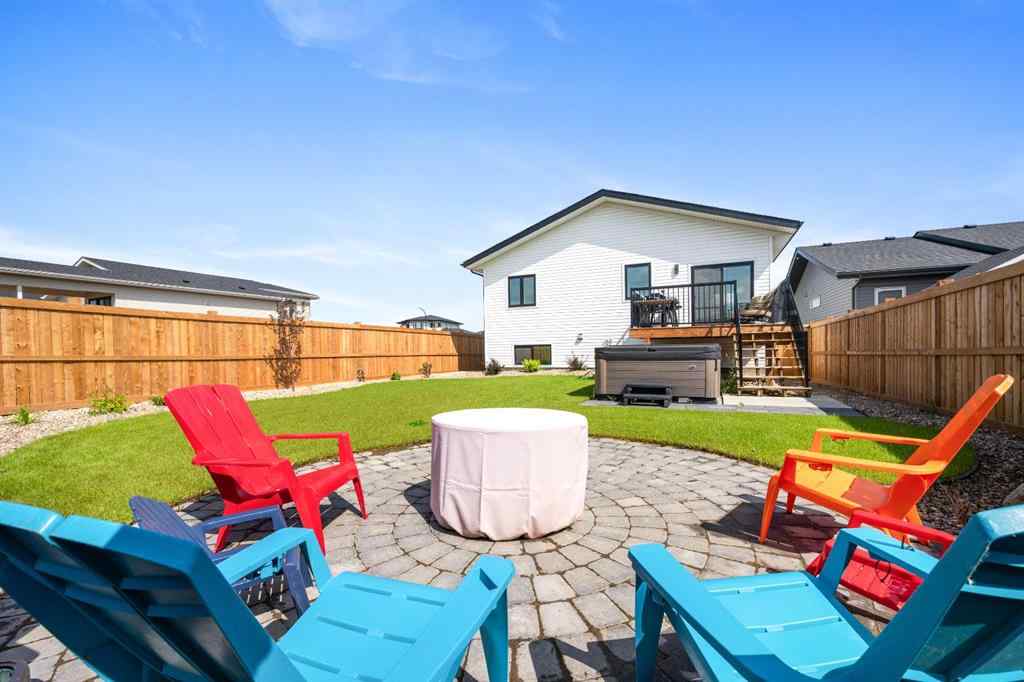 MLS® A2218080 - 6109 13 Street Close  in Lakeside Lloydminster, Residential