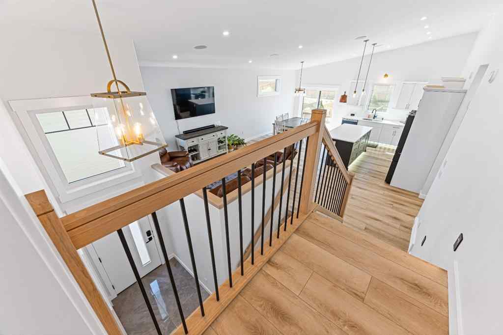 MLS® A2218080 - 6109 13 Street Close  in Lakeside Lloydminster, Residential