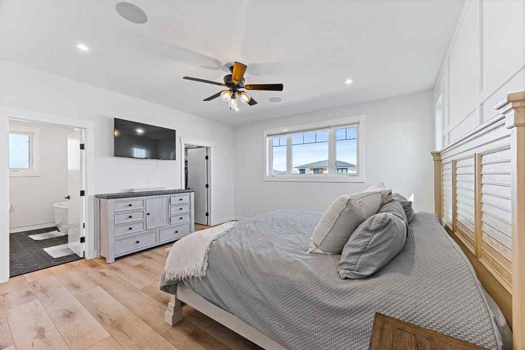 MLS® A2218080 - 6109 13 Street Close  in Lakeside Lloydminster, Residential