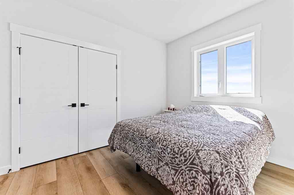 MLS® A2218080 - 6109 13 Street Close  in Lakeside Lloydminster, Residential