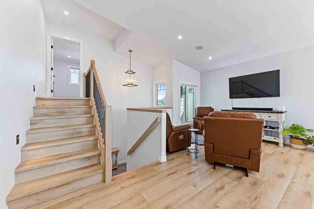 MLS® A2218080 - 6109 13 Street Close  in Lakeside Lloydminster, Residential