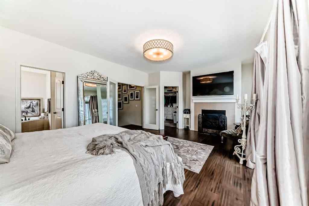 MLS® A2218098 - 174 Heritage Boulevard  in Heritage Hills Cochrane, Residential
