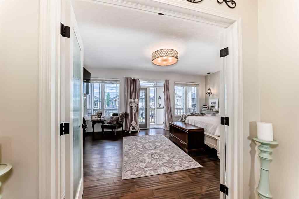 MLS® A2218098 - 174 Heritage Boulevard  in Heritage Hills Cochrane, Residential