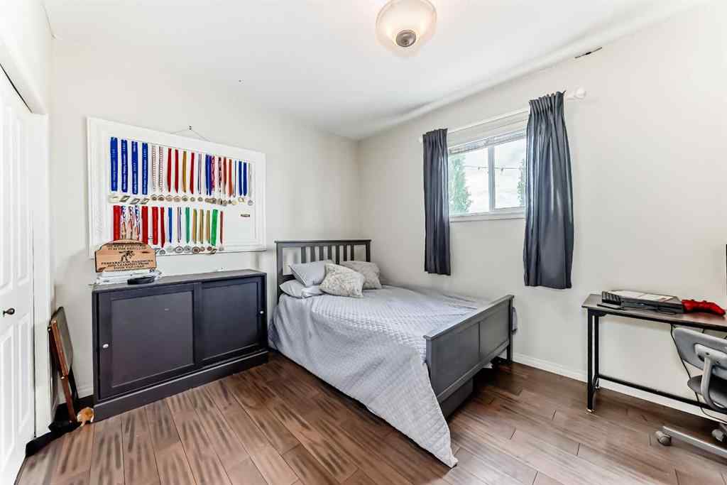 MLS® A2218098 - 174 Heritage Boulevard  in Heritage Hills Cochrane, Residential