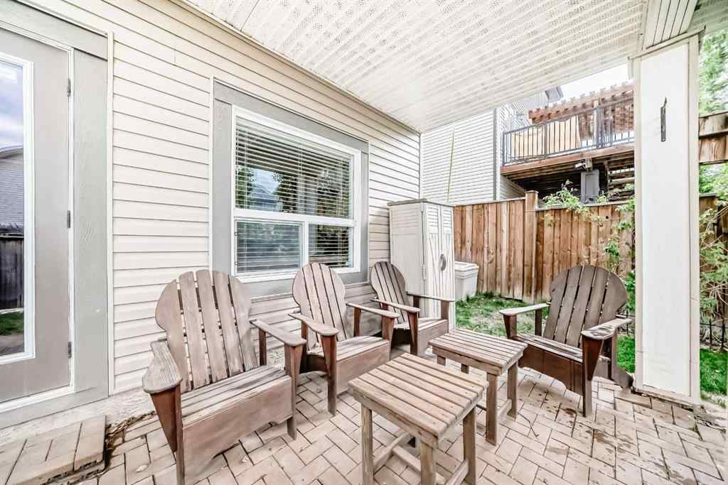 MLS® A2218098 - 174 Heritage Boulevard  in Heritage Hills Cochrane, Residential