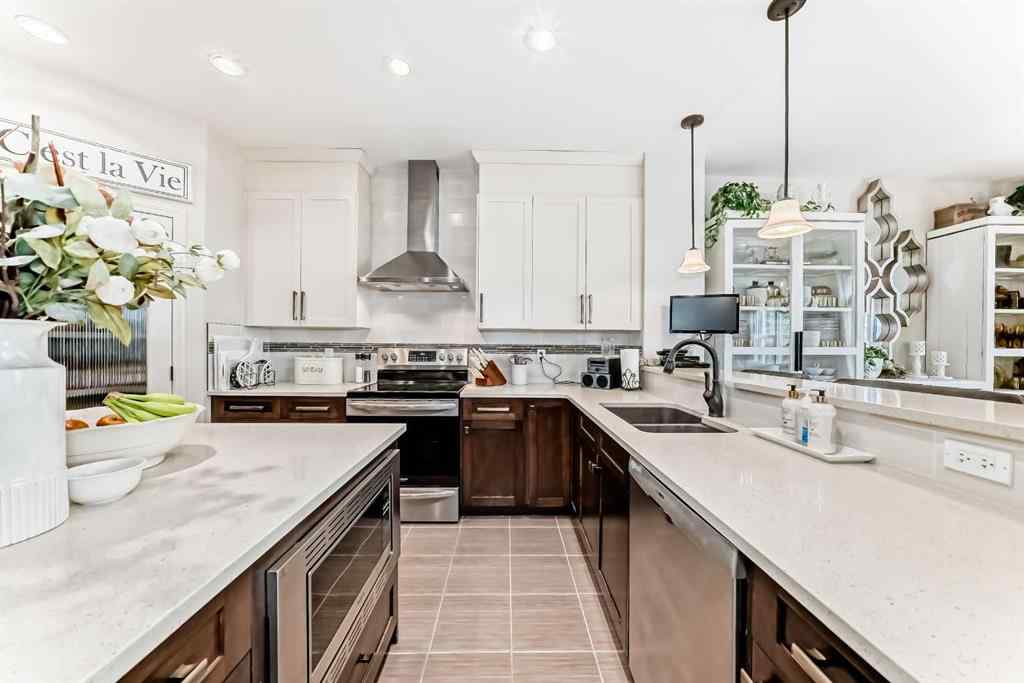 MLS® A2218098 - 174 Heritage Boulevard  in Heritage Hills Cochrane, Residential