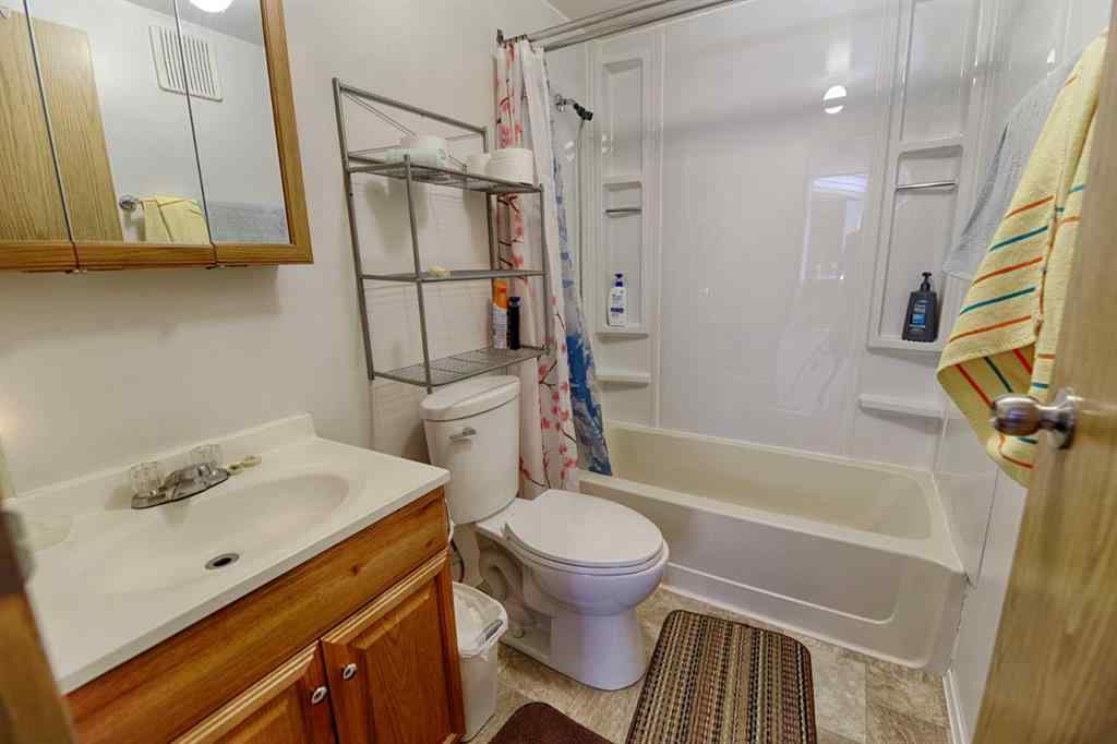 MLS® A2218118 - 120 North Avenue  in NONE Enchant, Residential