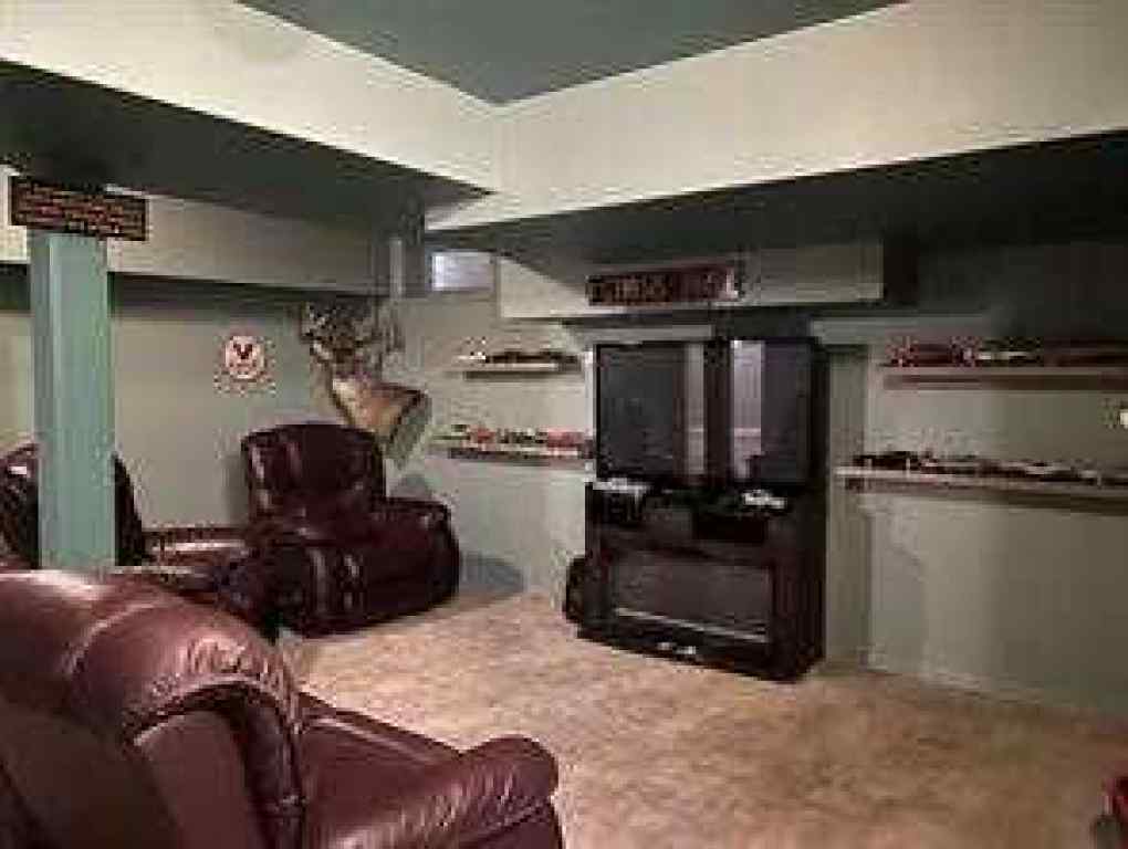 MLS® A2218153 - 805 8 Street  in NONE Fox Creek, Residential