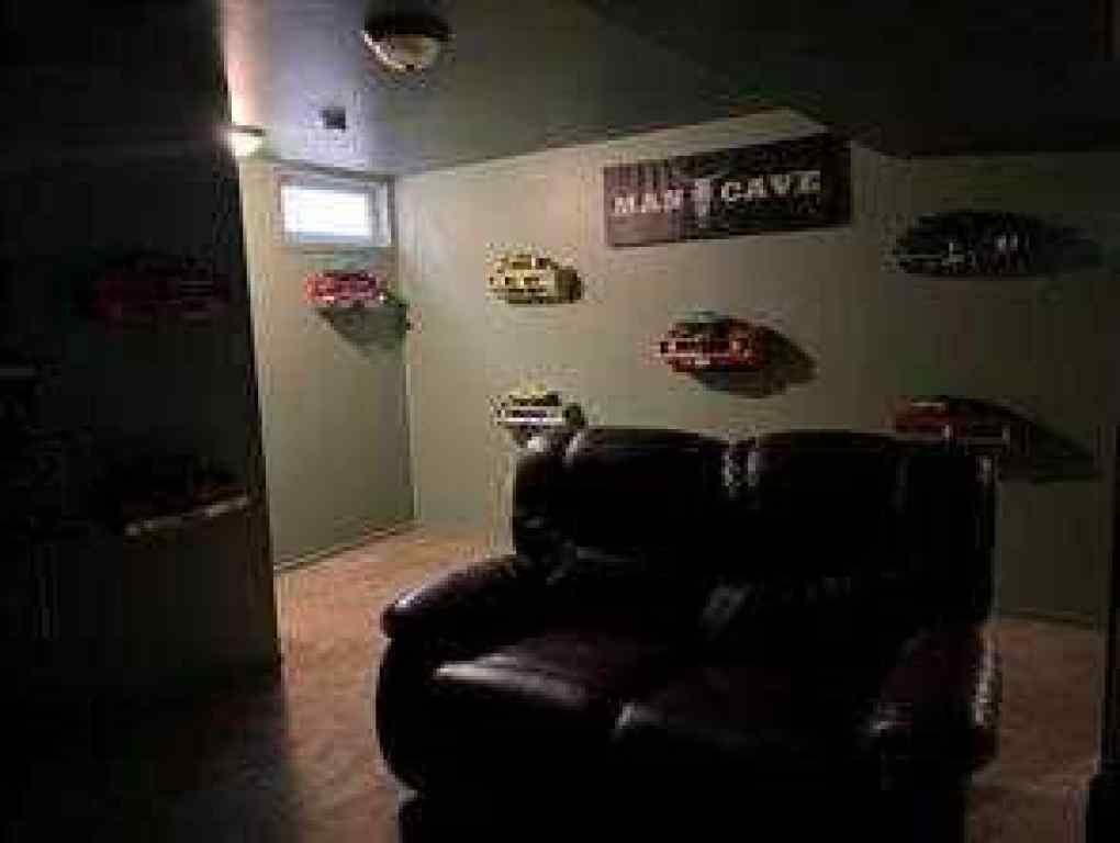 MLS® A2218153 - 805 8 Street  in NONE Fox Creek, Residential
