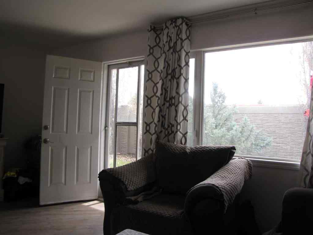 MLS® A2218161 - Unit #904 4719 33 Street  in South Hill Red Deer, Residential