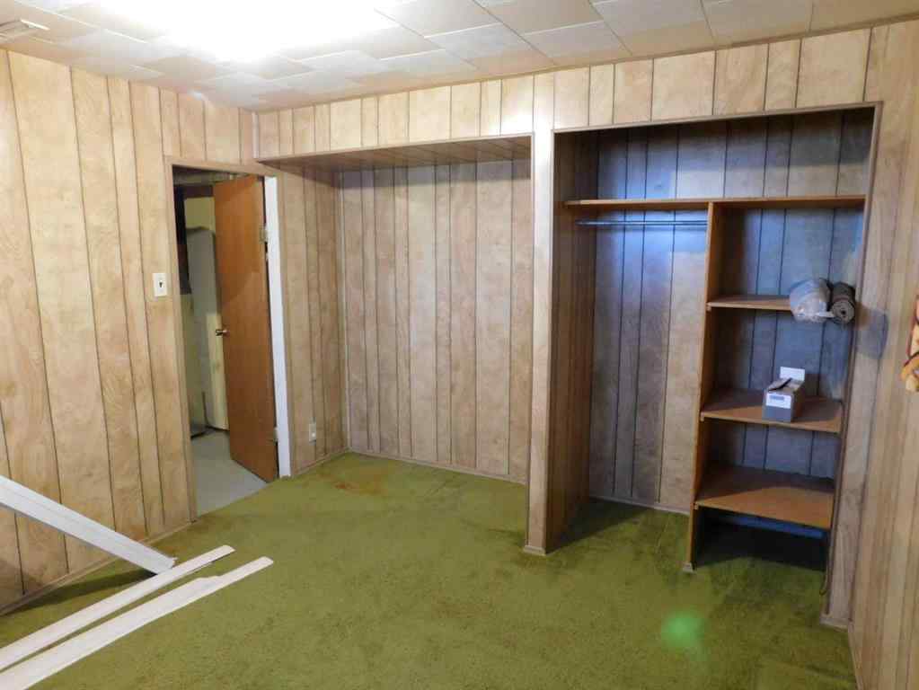 MLS® A2218208 - 68 Spruce Avenue W in Sunnylea Brooks, Residential