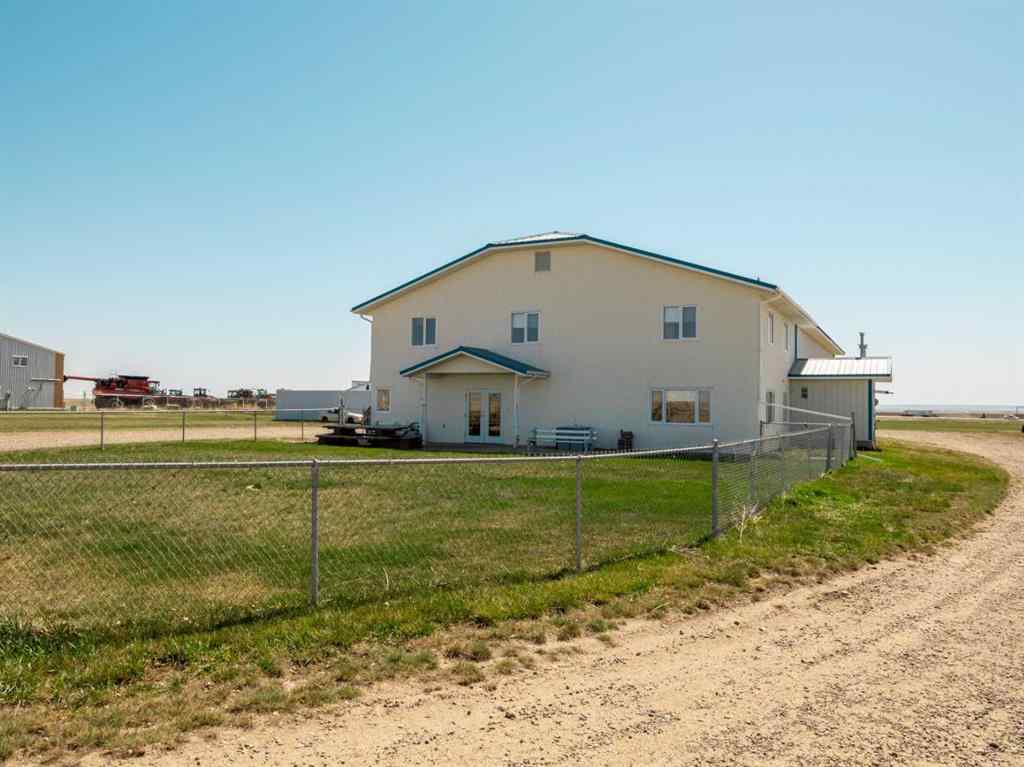 MLS® A2218250 - 203037 Township Road 80   in NONE Rural Lethbridge County, Residential