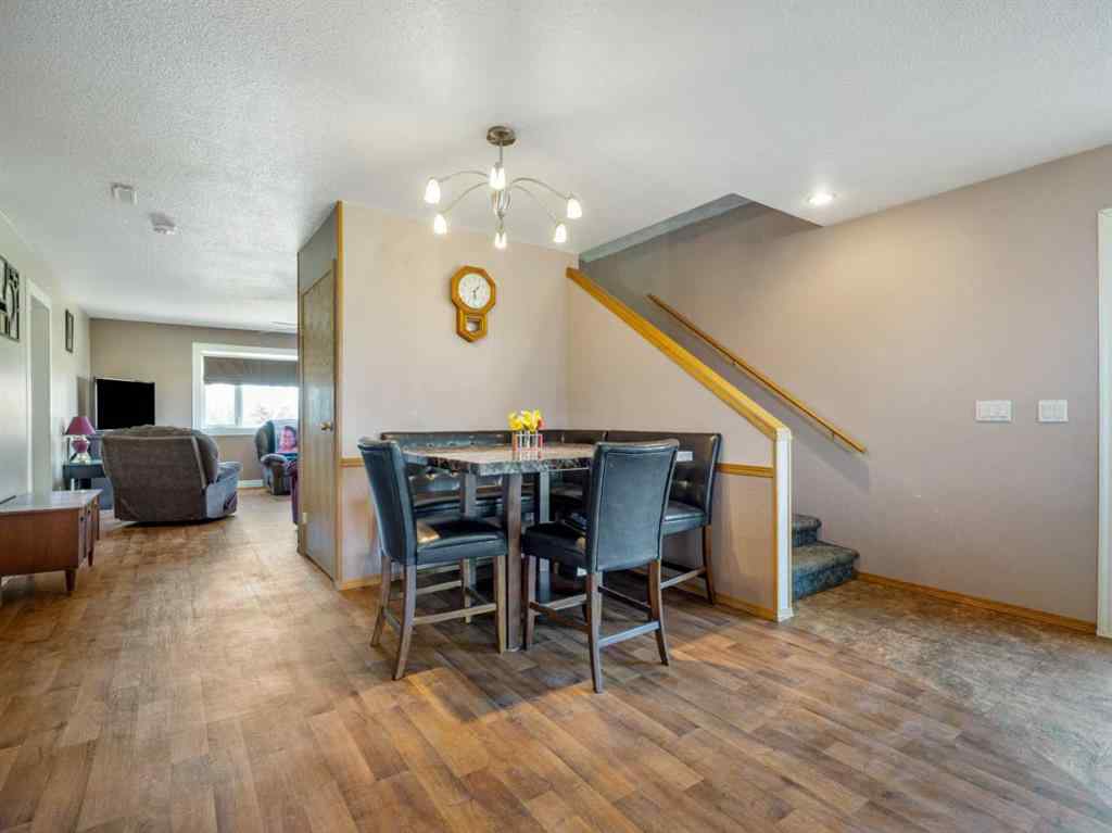 MLS® A2218250 - 203037 Township Road 80   in NONE Rural Lethbridge County, Residential