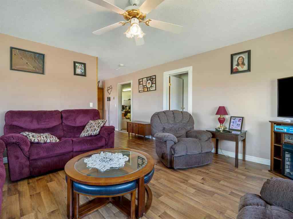 MLS® A2218250 - 203037 Township Road 80   in NONE Rural Lethbridge County, Residential