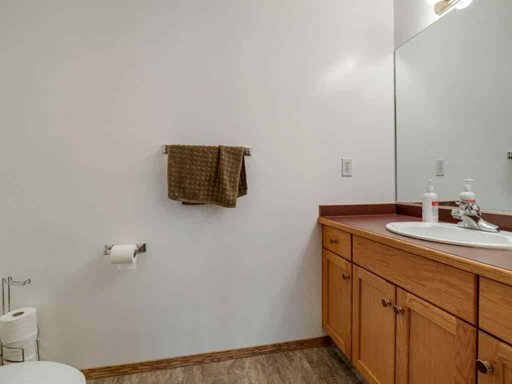 MLS® A2218250 - 203037 Township Road 80   in NONE Rural Lethbridge County, Residential