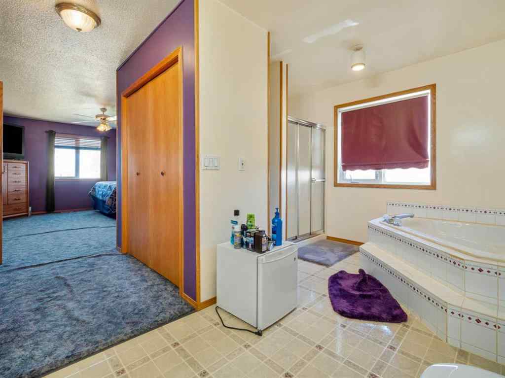 MLS® A2218250 - 203037 Township Road 80   in NONE Rural Lethbridge County, Residential