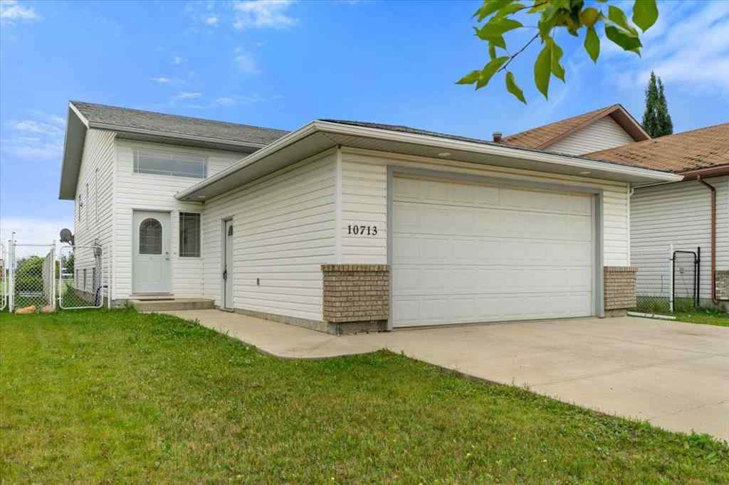 MLS® A2218305 - 10713 72 Avenue  in Mission Heights Grande Prairie, Residential