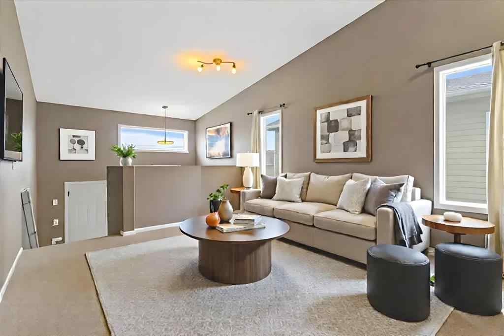 MLS® A2218305 - 10713 72 Avenue  in Mission Heights Grande Prairie, Residential