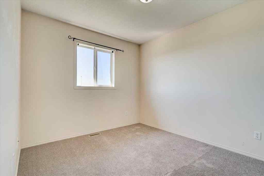 MLS® A2218305 - 10713 72 Avenue  in Mission Heights Grande Prairie, Residential