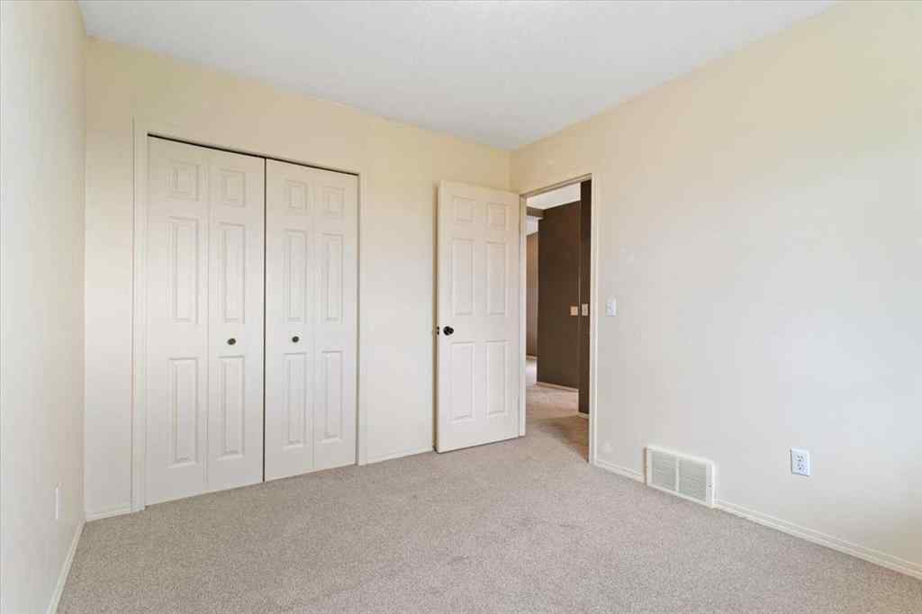 MLS® A2218305 - 10713 72 Avenue  in Mission Heights Grande Prairie, Residential