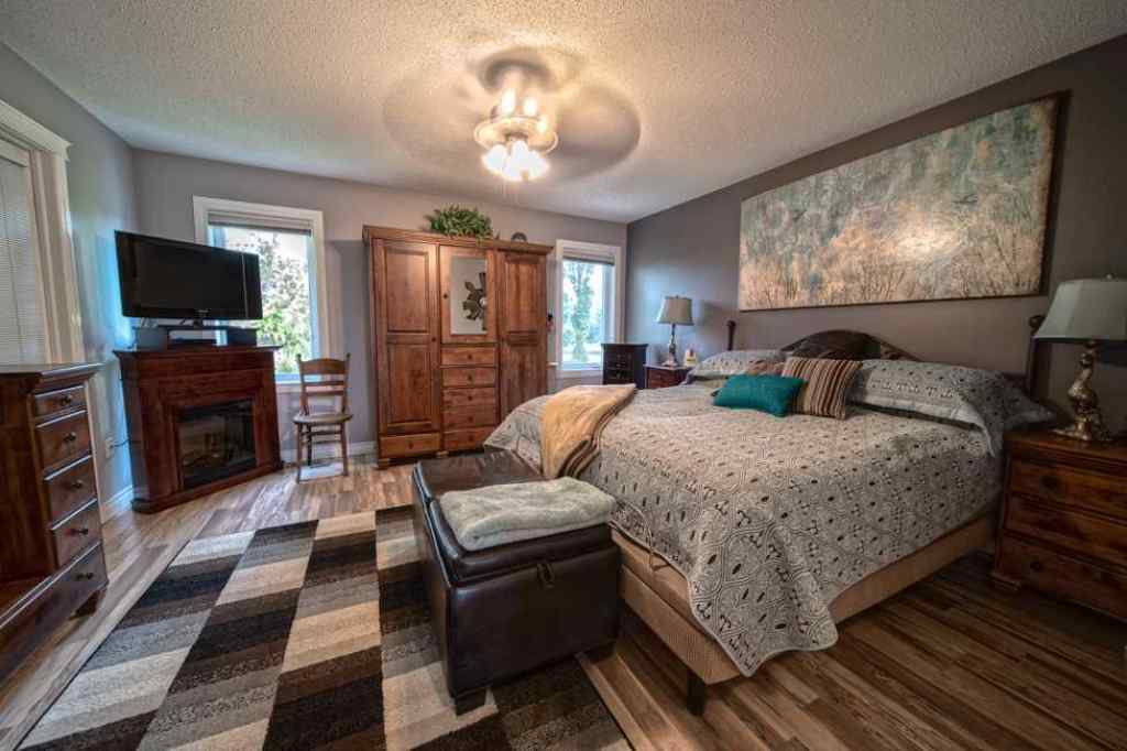 MLS® A2218311 - 451066 Rge Rd 73   in NONE Rural Wainwright No. 61, M.D. of, Residential