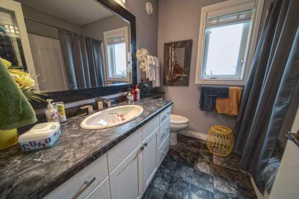 MLS® A2218311 - 451066 Rge Rd 73   in NONE Rural Wainwright No. 61, M.D. of, Residential