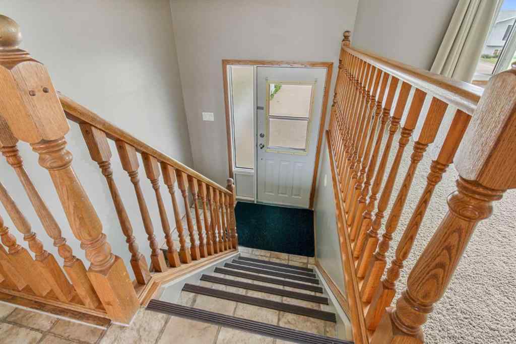 MLS® A2218317 - 5809 47 Street  in NONE Taber, Residential