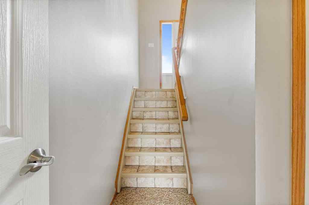 MLS® A2218317 - 5809 47 Street  in NONE Taber, Residential