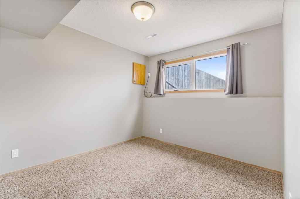 MLS® A2218317 - 5809 47 Street  in NONE Taber, Residential