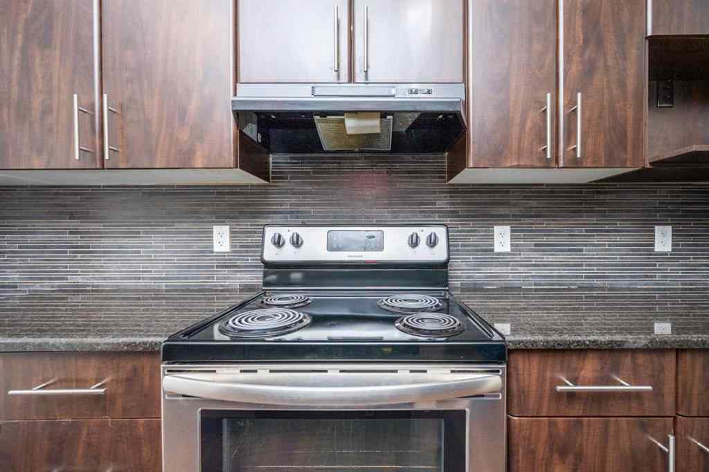 MLS® A2218351 - 243 Silverado Plains Close SW in Silverado Calgary, Residential