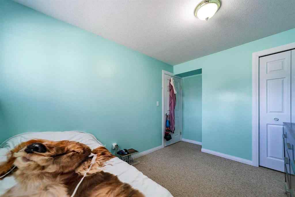 MLS® A2218371 - 5419 53 Street  in Sparling Camrose, Residential