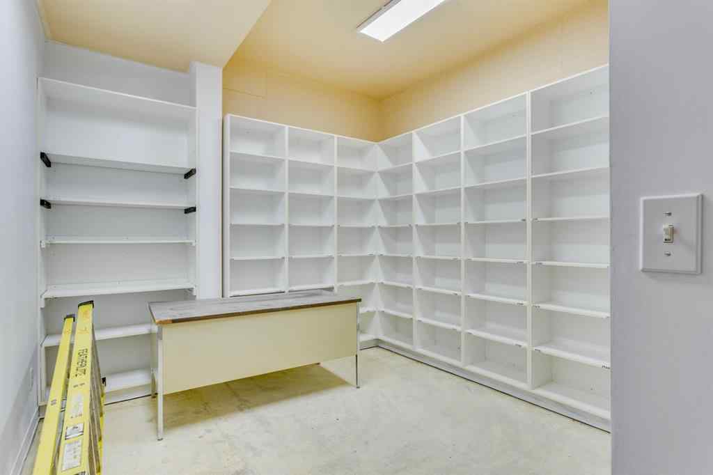 MLS® A2218381 - Unit #40 30 Reidel Street  in Downtown Fort McMurray, Commercial