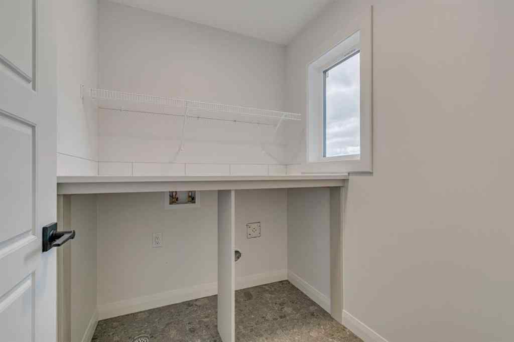 MLS® A2218397 - 260 Dawson Wharf Crescent  in Dawson\'s Landing Chestermere, Residential