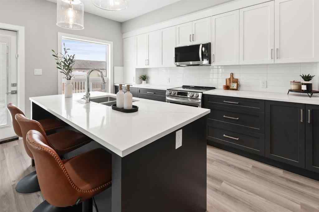 MLS® A2218485 - 70 Palmer Circle  in Panorama Estates Blackfalds, Residential