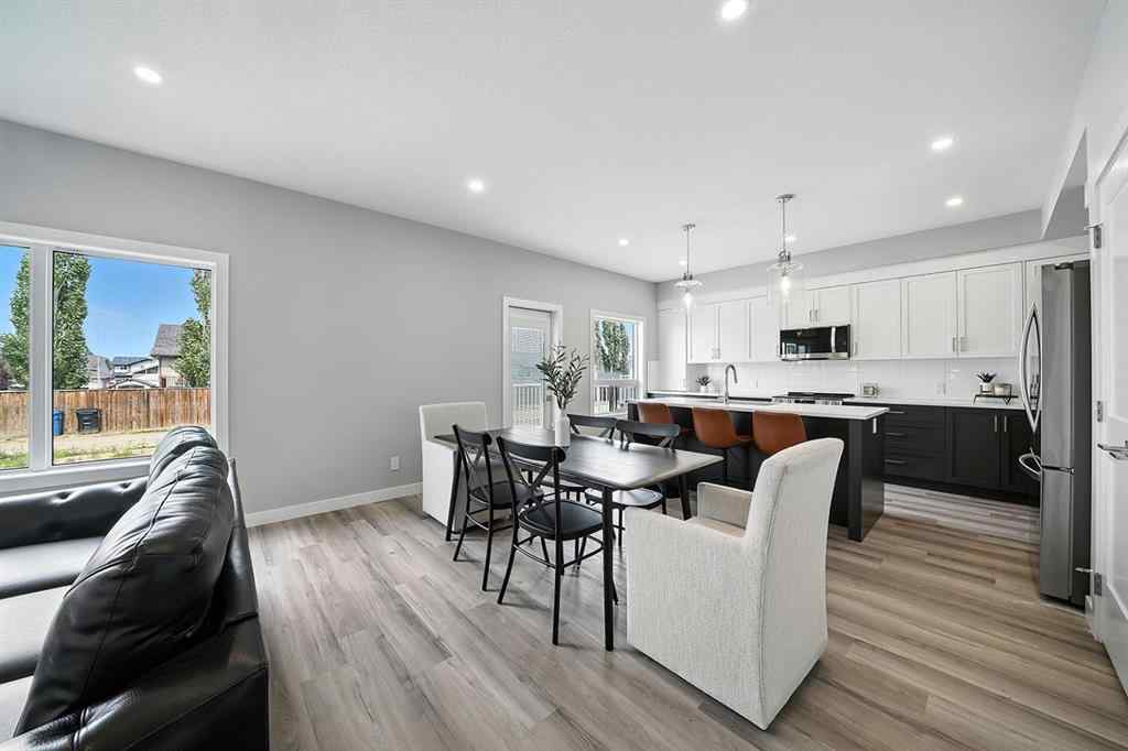 MLS® A2218485 - 70 Palmer Circle  in Panorama Estates Blackfalds, Residential