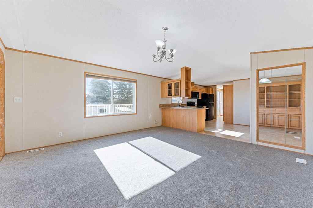 MLS® A2218505 - 5030 48 Avenue  in Kitscoty Kitscoty, Residential