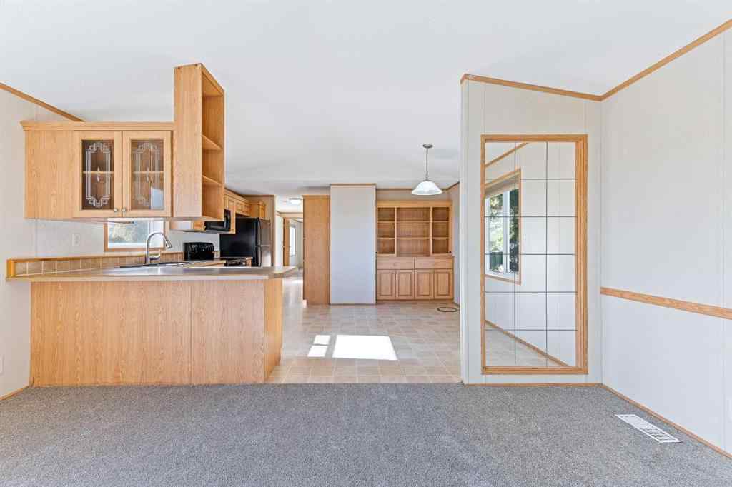 MLS® A2218505 - 5030 48 Avenue  in Kitscoty Kitscoty, Residential