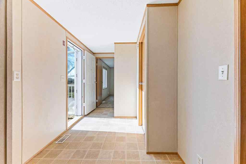 MLS® A2218505 - 5030 48 Avenue  in Kitscoty Kitscoty, Residential