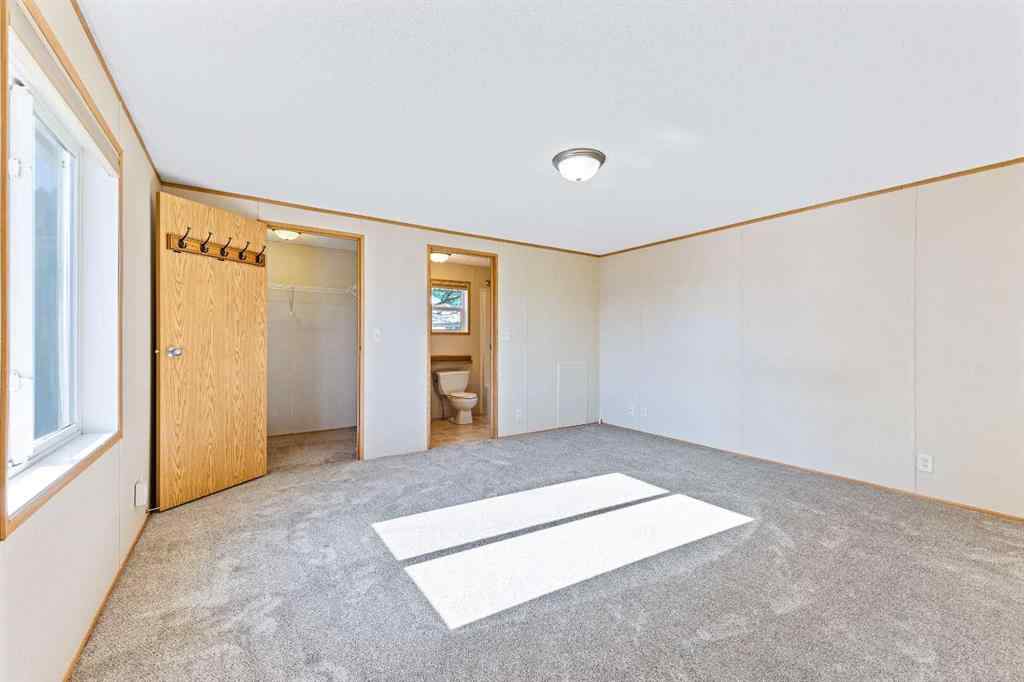 MLS® A2218505 - 5030 48 Avenue  in Kitscoty Kitscoty, Residential